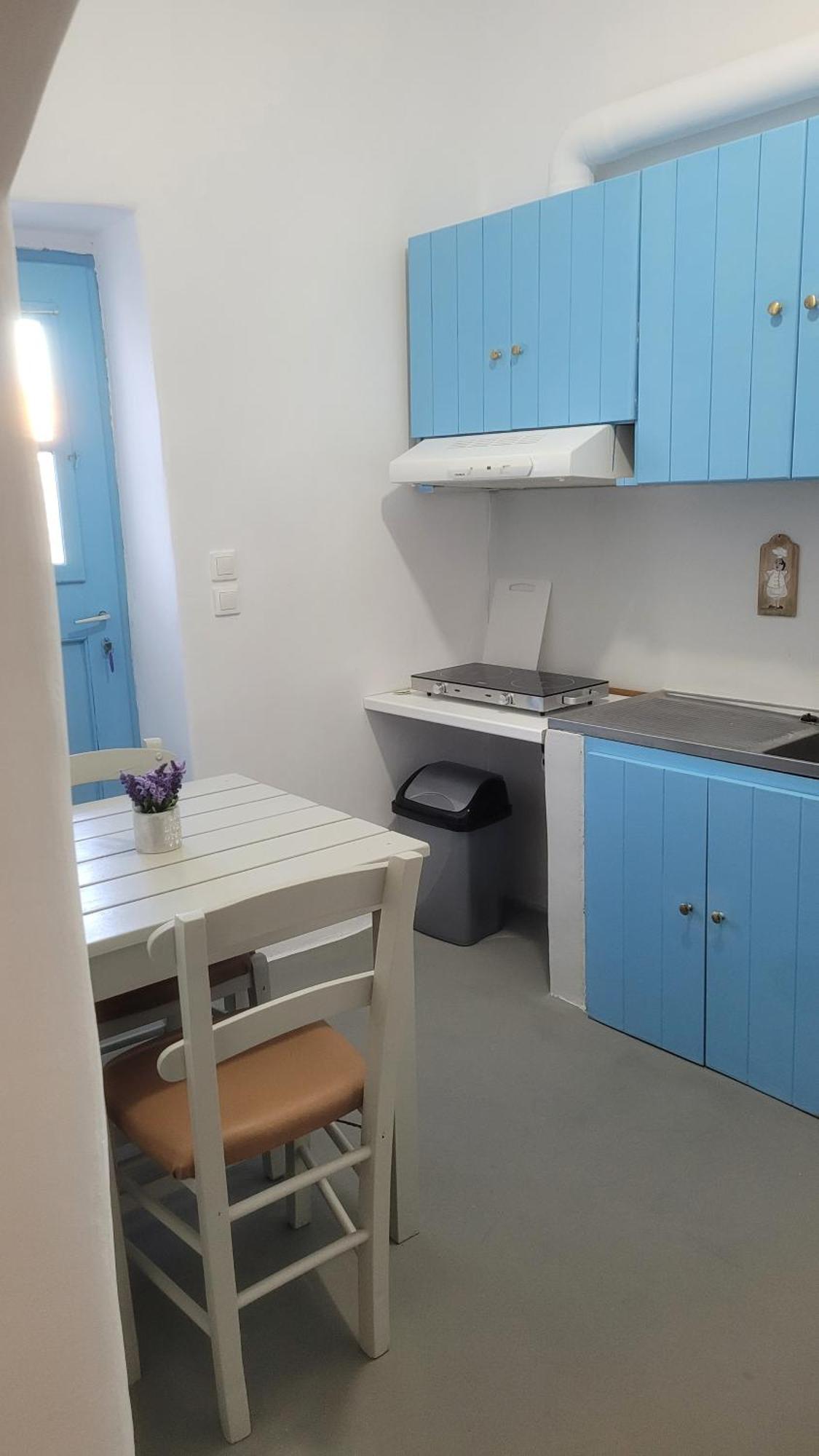 Kamaraki Grande Aroniadika Apartment Kythira Town Exterior photo